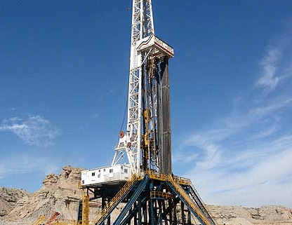 Vertical excavation pole